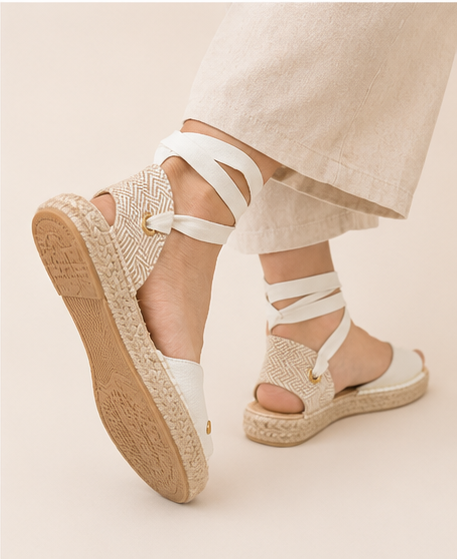 SANDALIAS DESTELLO TALCO